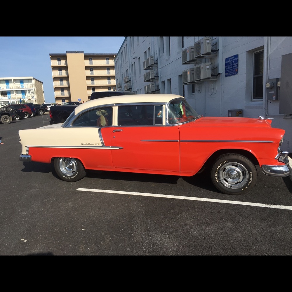 Meet your Posher, Zach